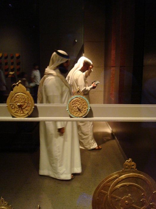 qatarnov0939.jpg